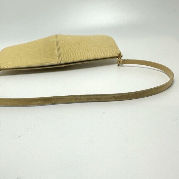 LOUIS VUITTON Epi Pochette- Demilune Shoulder Bag Epi Leather Beige - Picture 9 of 12